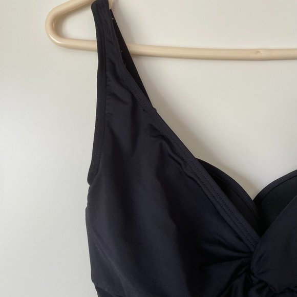 Women's Contours by Coco Reef Black Swimsuit size 8/32D - Picture 3 of 6